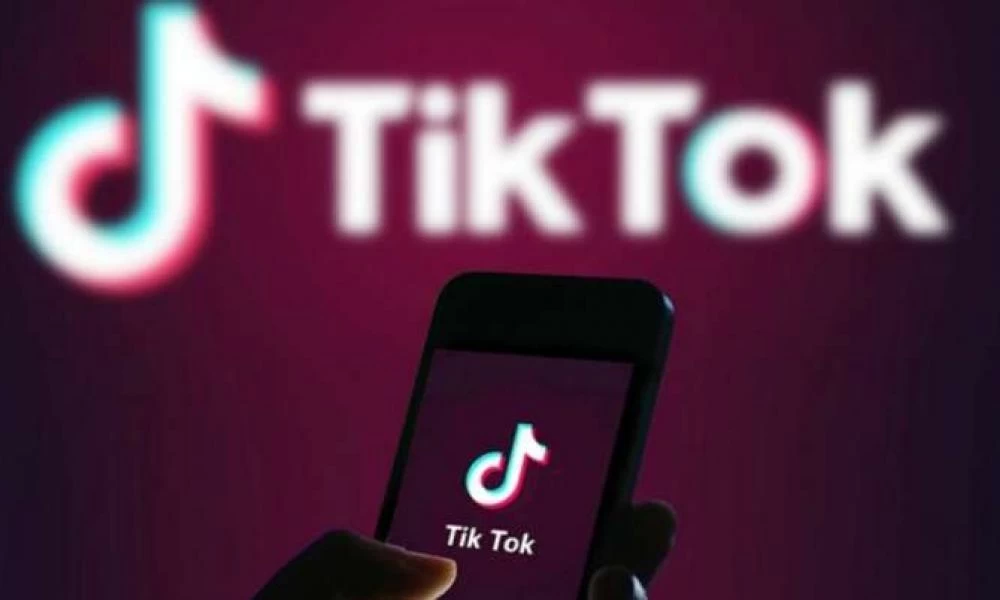 ΗΠΑ: Η TikTok σχεδιάζει προσλήψεις και ο Τραμπ την απαγόρευσή της